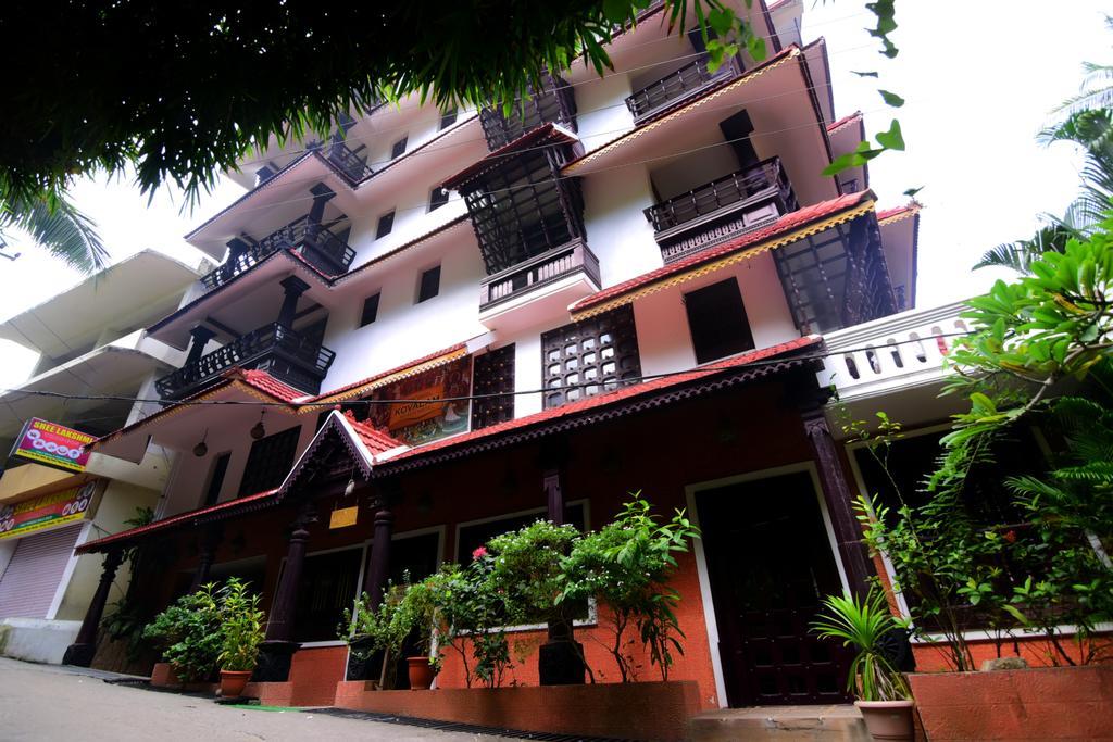 Kovalam Beach Hotel Luaran gambar