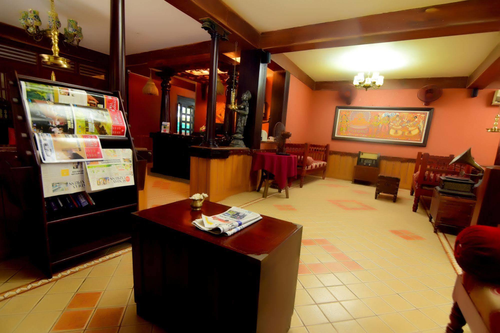 Kovalam Beach Hotel Luaran gambar