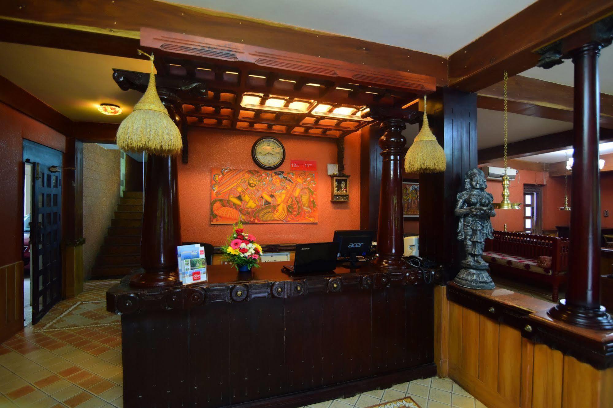 Kovalam Beach Hotel Luaran gambar