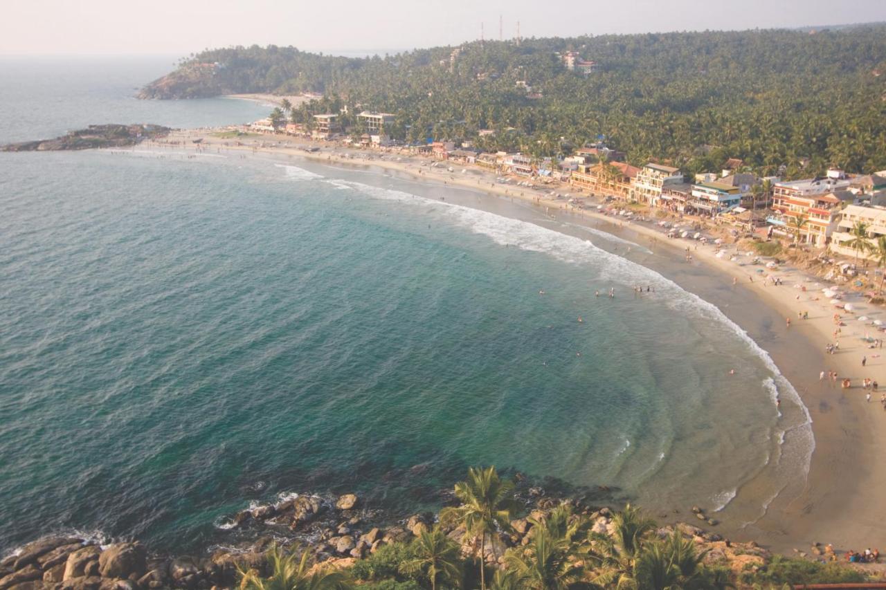 Kovalam Beach Hotel Luaran gambar