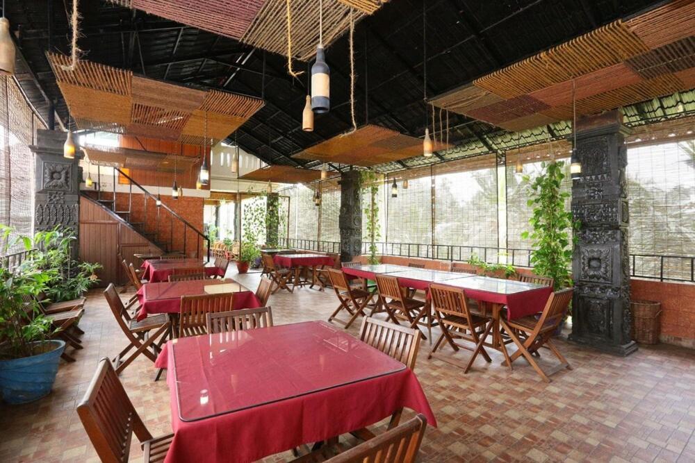 Kovalam Beach Hotel Luaran gambar
